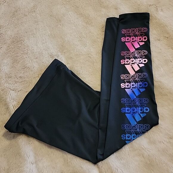 ADIDAS BLACK WITH MULTI-COLOR LOGO DOWN LEG ACTIVE LEGGINGS, SIZE 10-12, NEW! - Picture 1 of 7